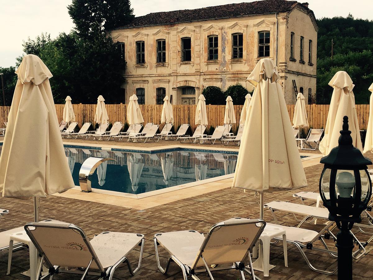 Guest House Bukor Shtepi Mandrica Exterior photo