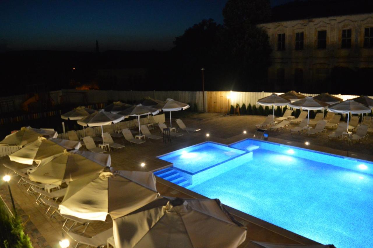 Guest House Bukor Shtepi Mandrica Exterior photo
